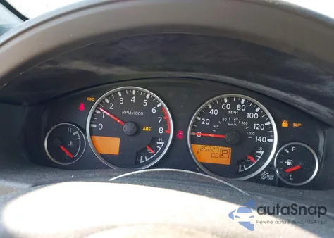 2011 Nissan Pathfinder Silver из США, поврежденный, VIN 5N1AR1NB6BC623582